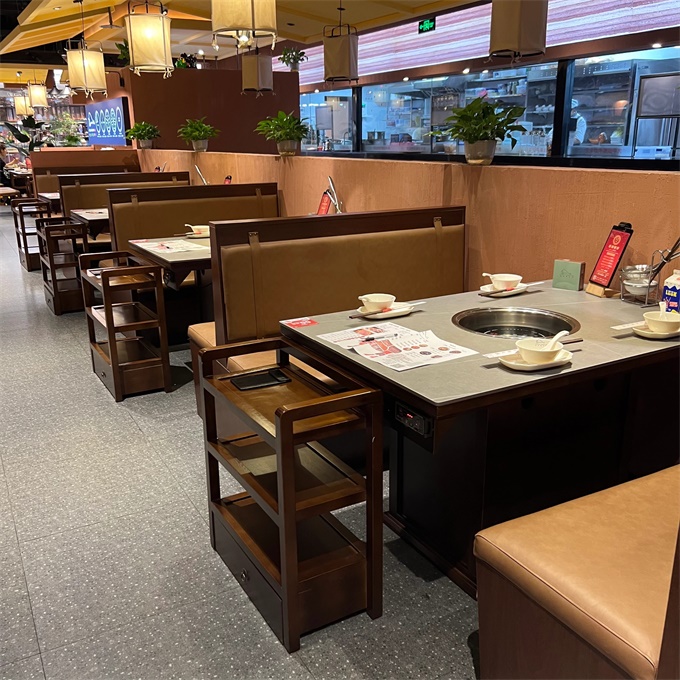 牛（niú）肉火鍋岩板台麵下沉式電磁爐（lú）火鍋桌