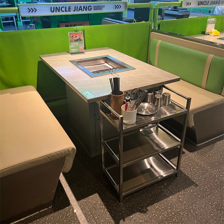 火鍋烤肉一體店（diàn）自助無煙烤肉火鍋一體桌