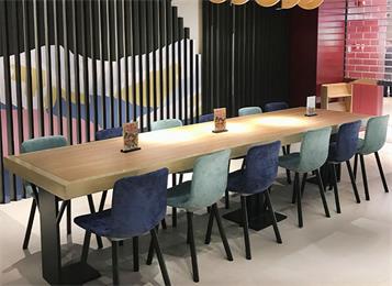 多人位肯德基麥當（dāng）勞快餐廳西（xī）餐店實木桌椅