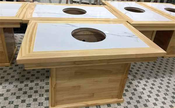 為什麽這麽多餐廳開始選購無煙涮烤一體桌,餐（cān）飲老（lǎo）板注意（yì）啦!