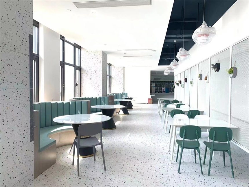 企業食堂職工(gōng)餐廳桌椅