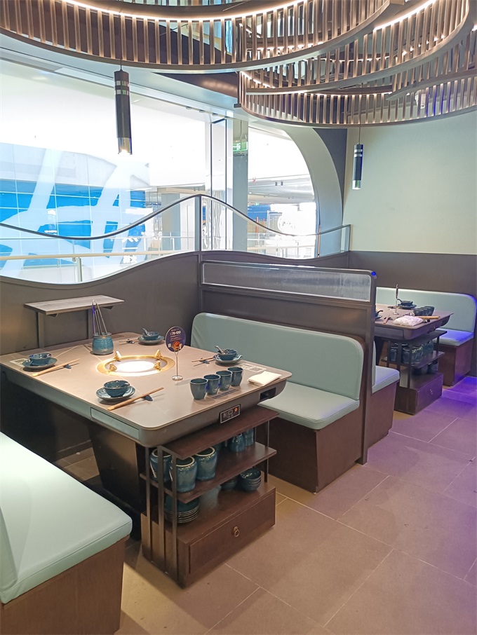 湊湊火鍋店家（jiā）具
