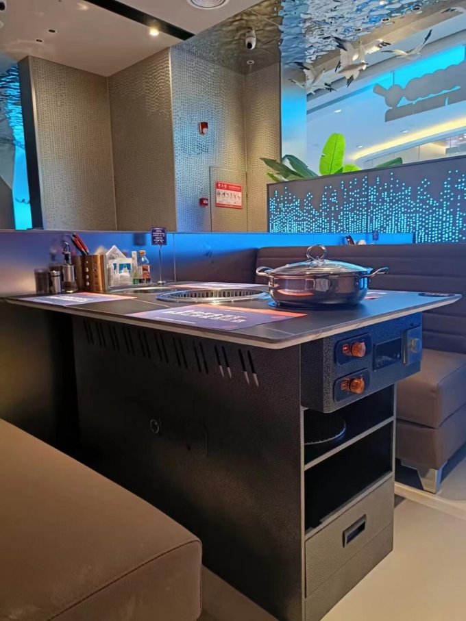 火鍋無煙烤肉（ròu）烤涮一體餐桌