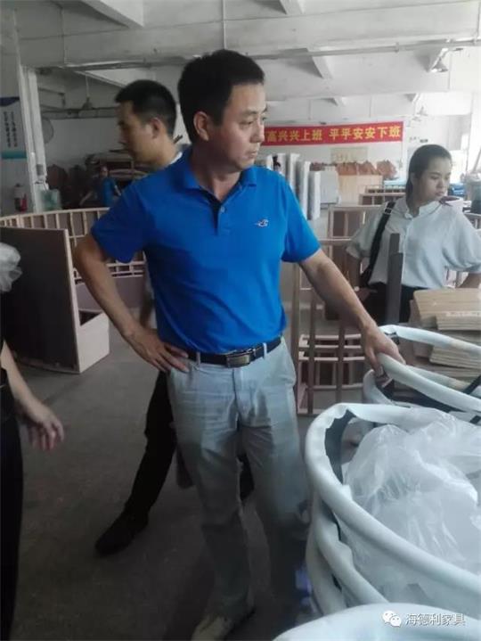 參（cān）觀海德利車間