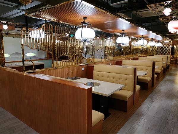 金玉滿堂餐廳桌椅
