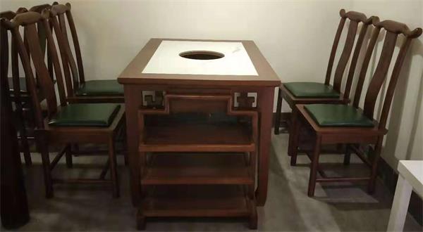 高撈莊餐廳（tīng）火鍋（guō）桌（zhuō）椅