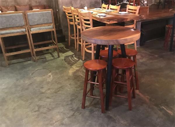深圳梨渦淺笑Live音樂現場(chǎng)餐廳家具
